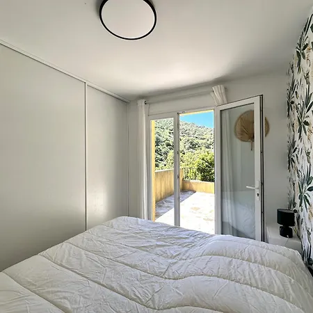 Villa Elodie Climatisee Pour 10 Personnes Avec Piscine Privee A Les Maures La Londe-les-Maures